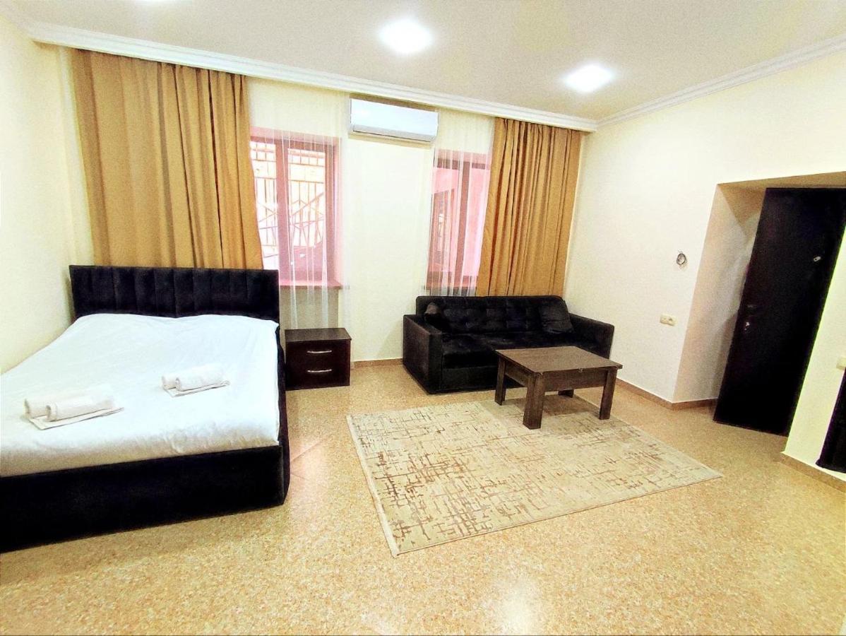 Aygestan Apartments Ереван Экстерьер фото